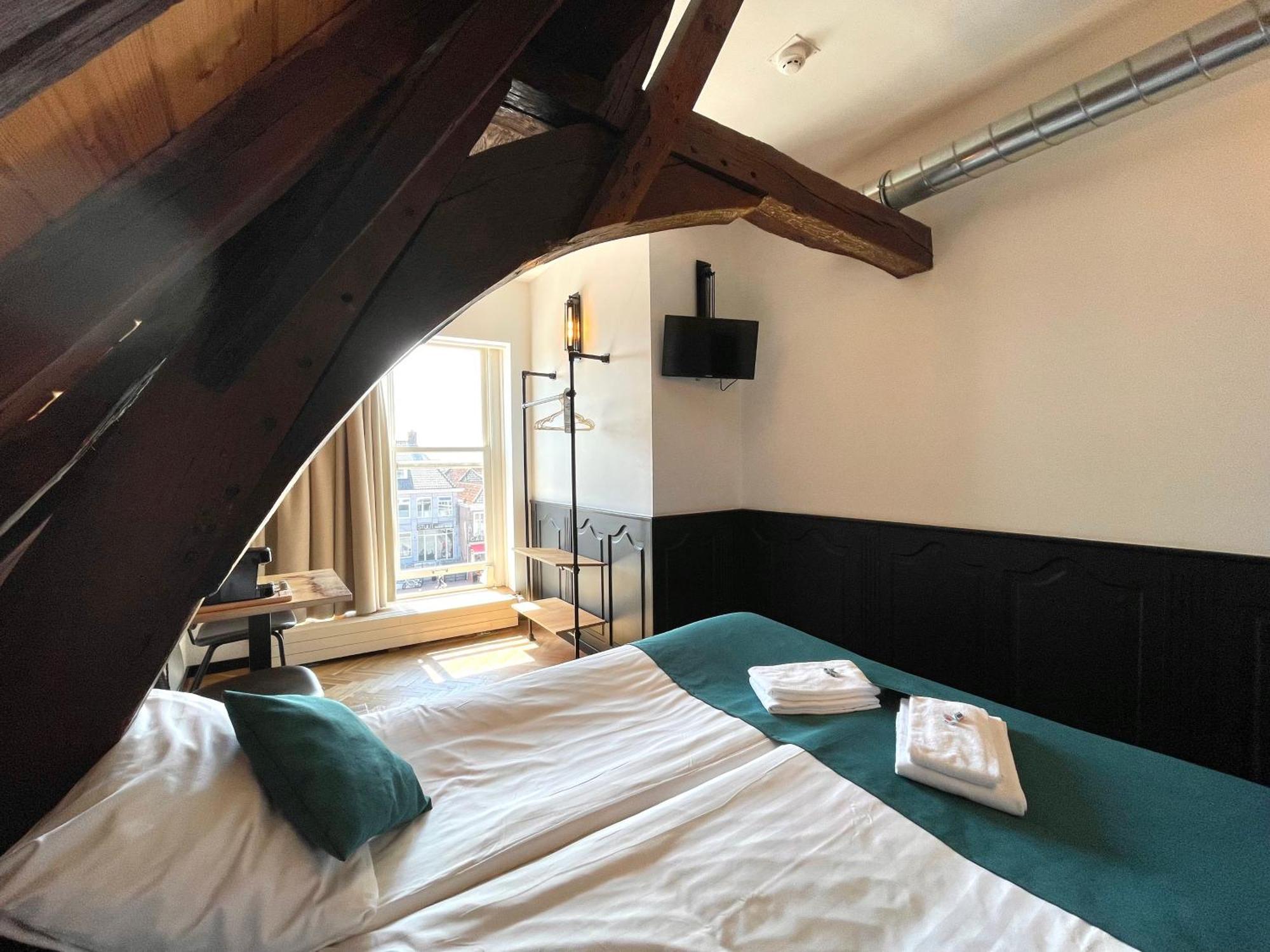 Hector Hotel